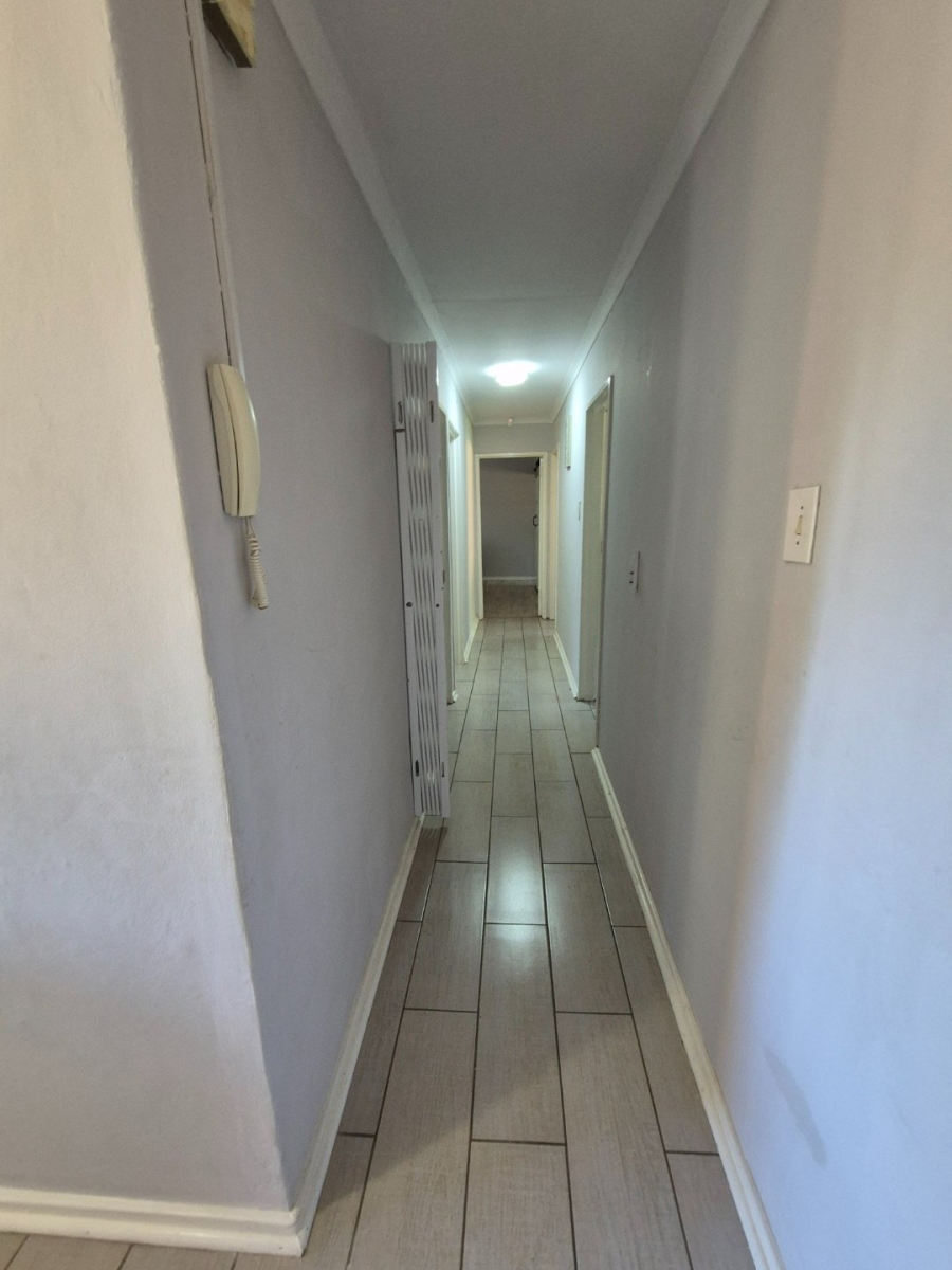 To Let 3 Bedroom Property for Rent in Pellissier Free State